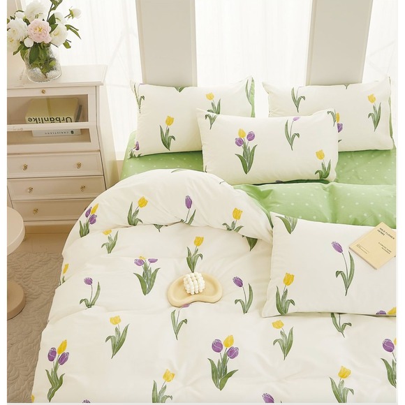 Amy Tulip Farmhouse‎ White Purple 100% Cotton Reversible Comforter Set Queen